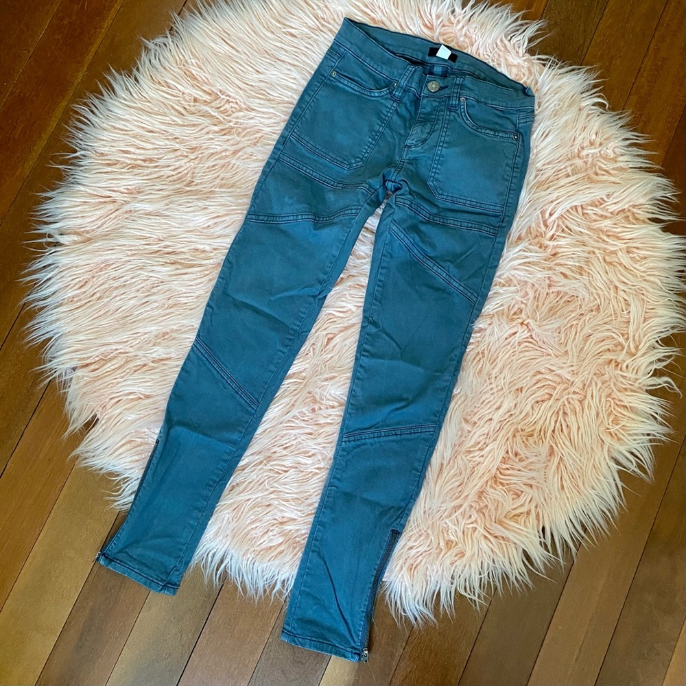 BDG Skinny Jean Ankle Zip